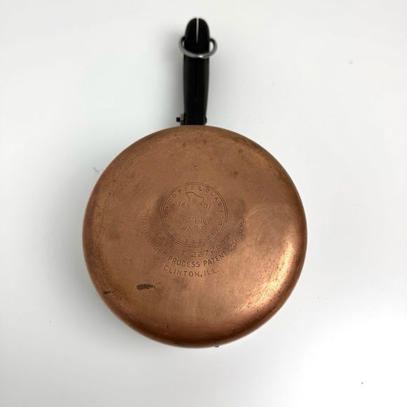 Revere Ware Copper Clad Bottom Pre1968 1 Quart Saucepan - Picture 4 of 6